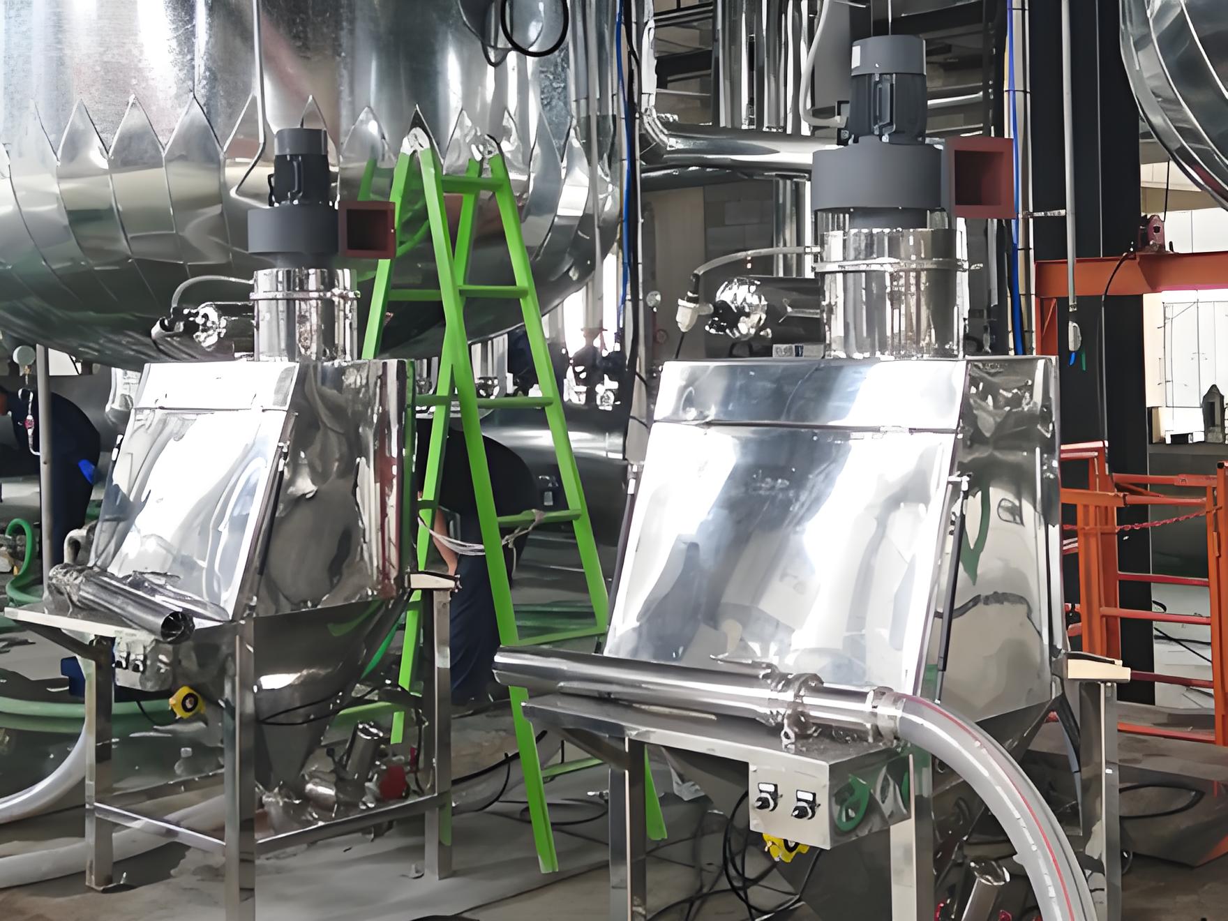 无尘投料站投料茄子视频污下载在线观看